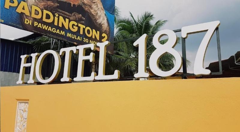 ג'והור בהרו Hotel 187 מראה חיצוני תמונה